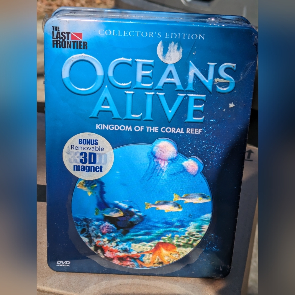 Ocean's alive Kingdom of the coral reef with removable 3D magnet. NIB 5 DVD set